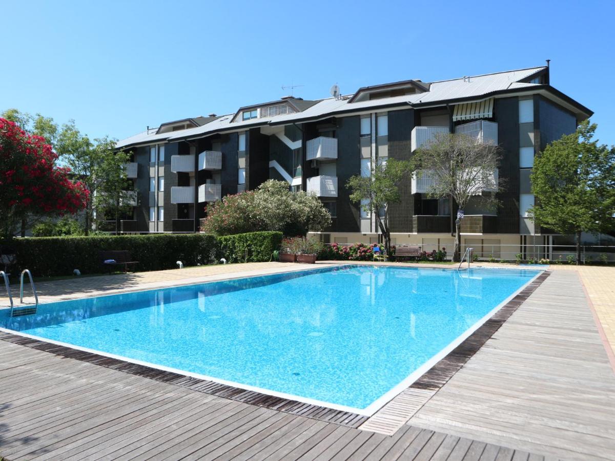 Casa Marina Apartment Линяно Сабиадоро Екстериор снимка