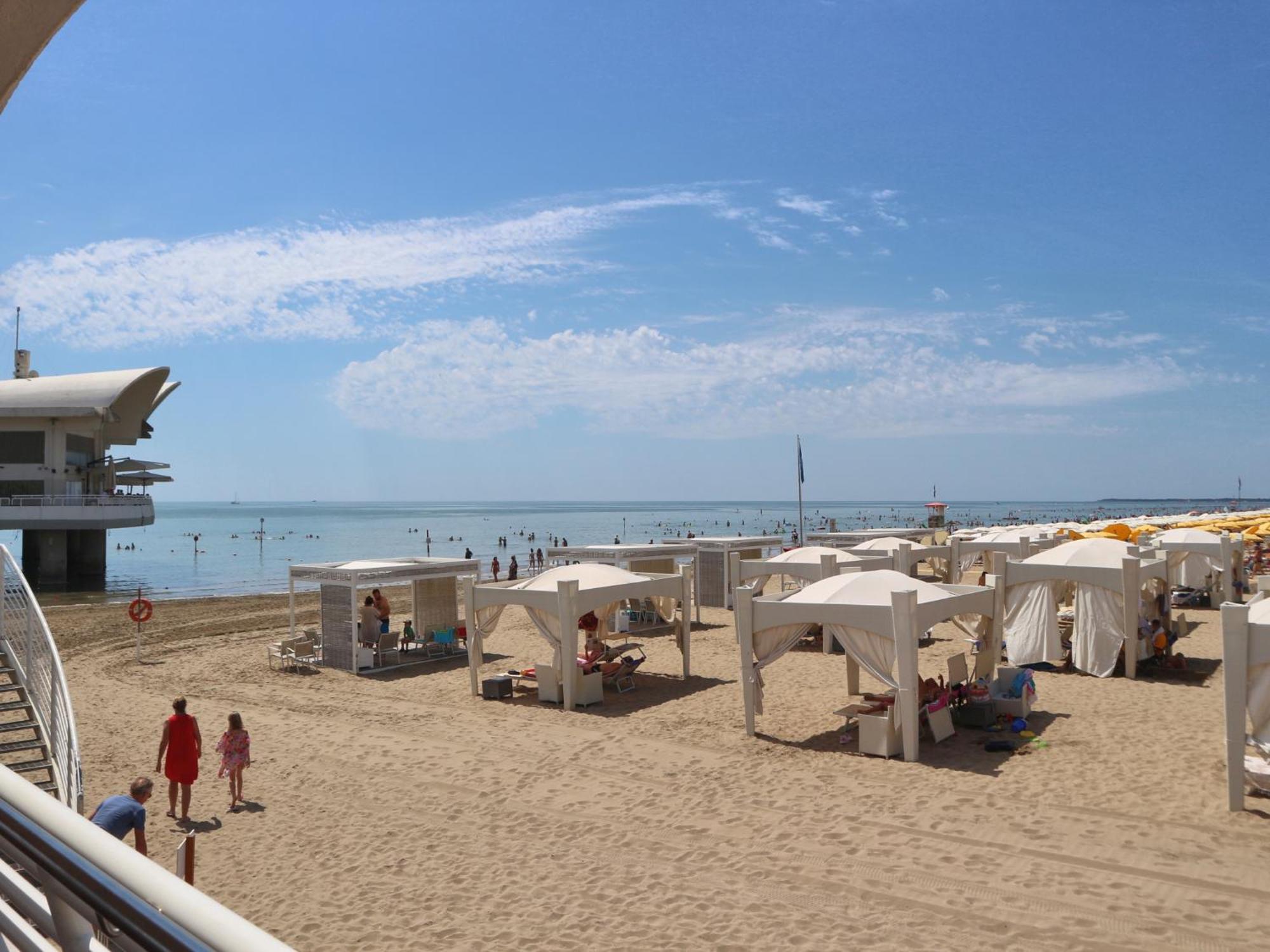 Casa Marina Apartment Линяно Сабиадоро Екстериор снимка