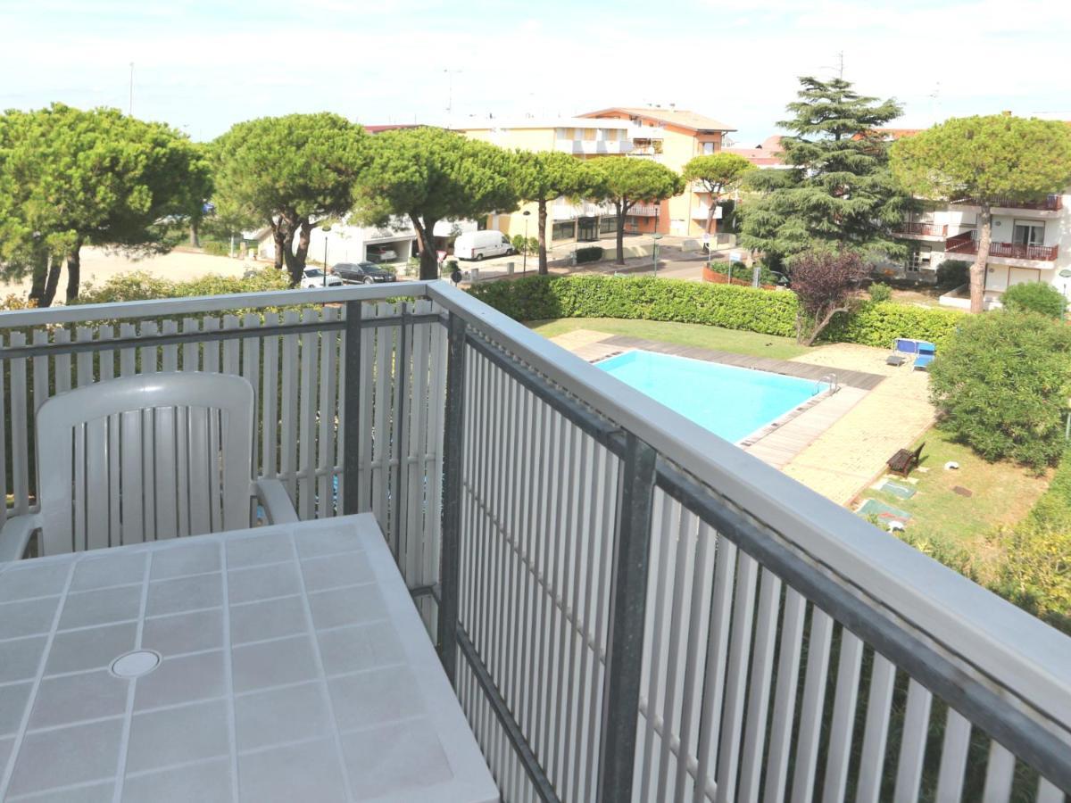 Casa Marina Apartment Линяно Сабиадоро Екстериор снимка